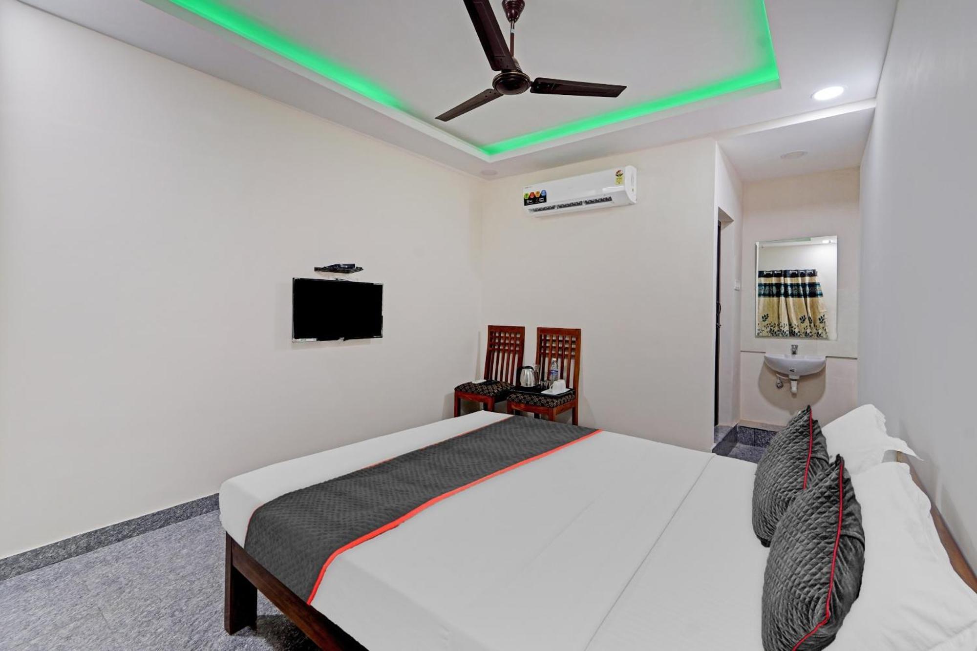 Super Townhouse 1096 Hotel Redfox Nungambakkam Near Apollo & Shankar Nethralaya Hospital Ченнаи Экстерьер фото