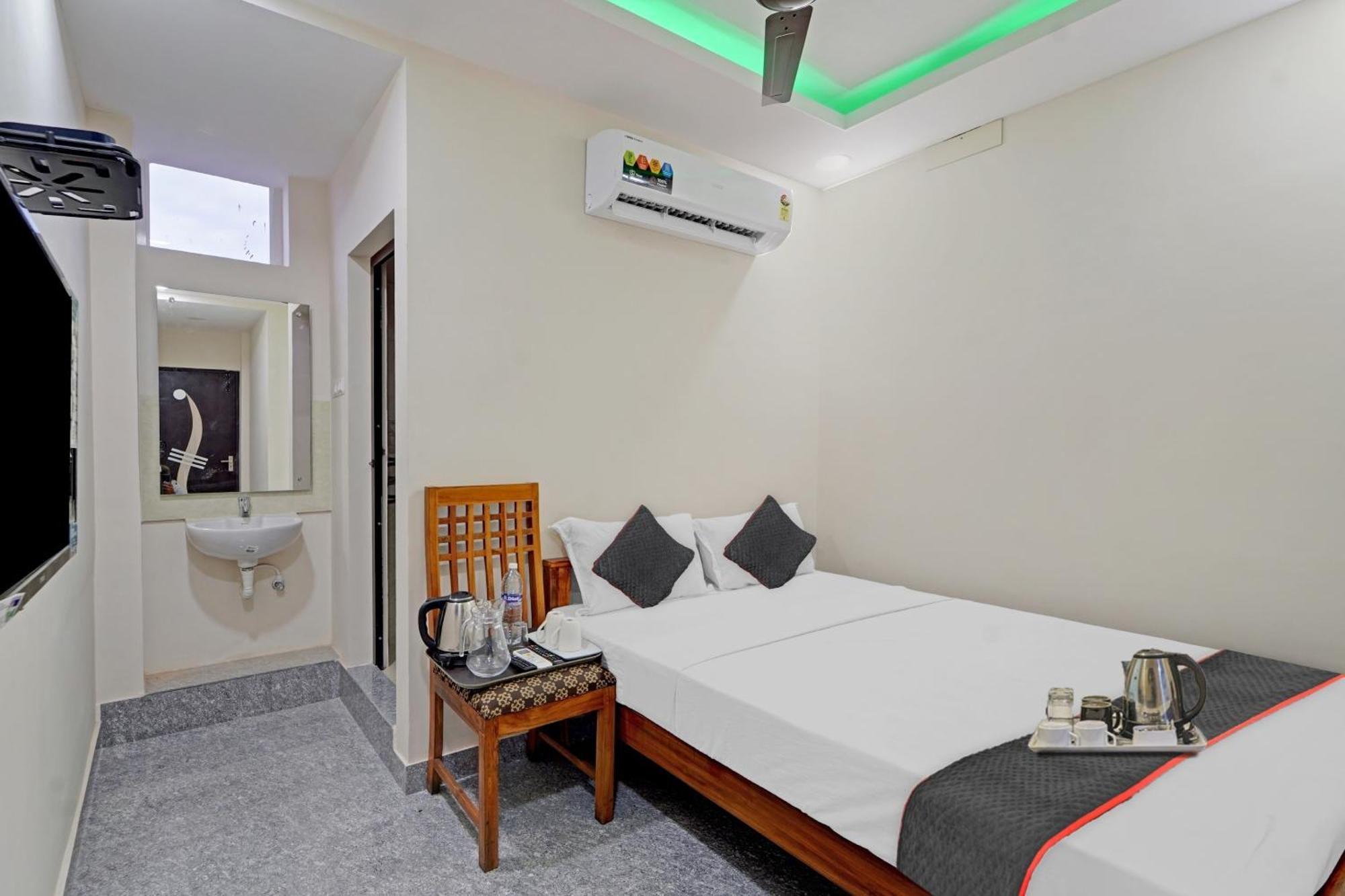 Super Townhouse 1096 Hotel Redfox Nungambakkam Near Apollo & Shankar Nethralaya Hospital Ченнаи Экстерьер фото